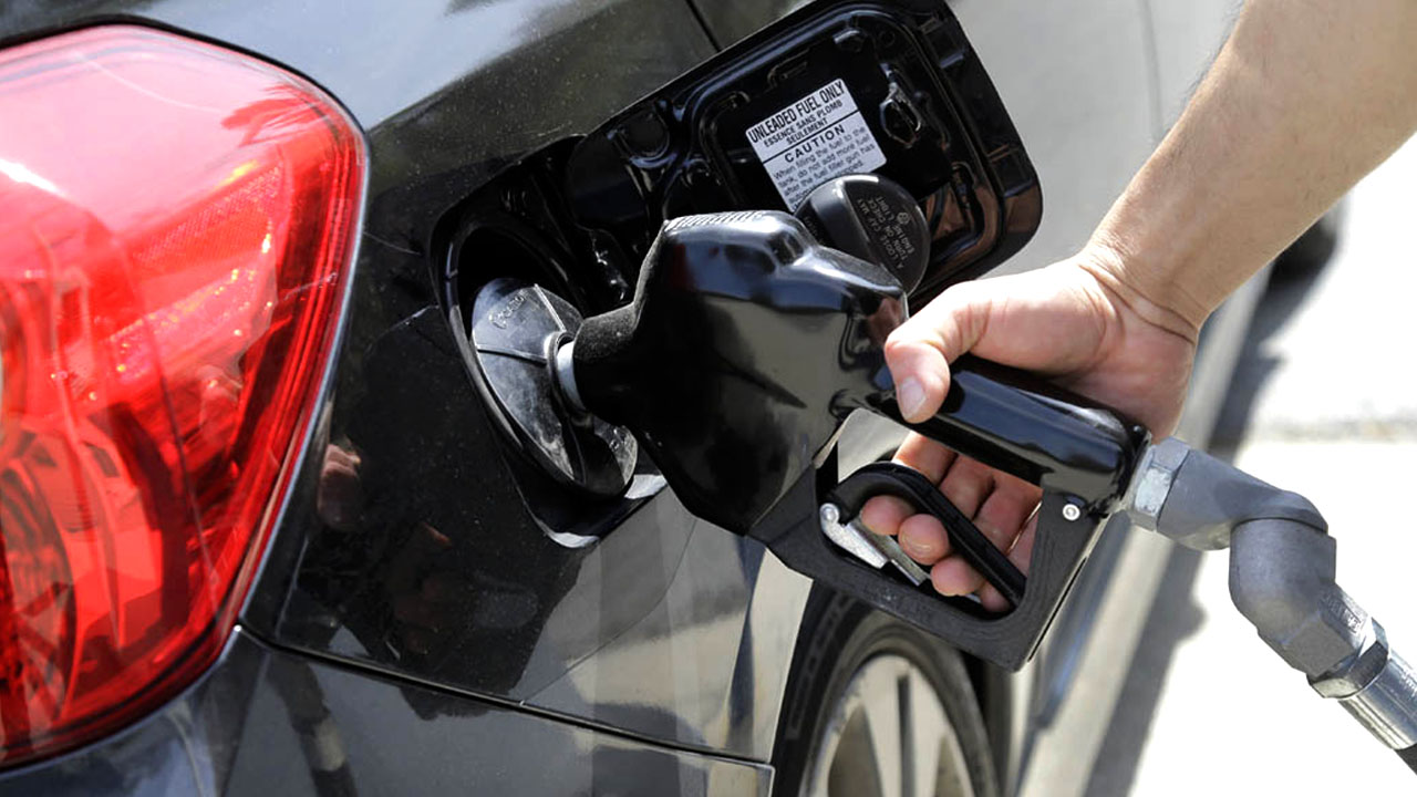 مصرف بنزین در آخرین شنبه سال رکورد سال گذشته را زد